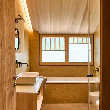 Kurblhof Aparthotel 4*