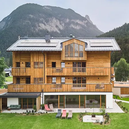 Kurblhof Lägenhetshotell Leutasch